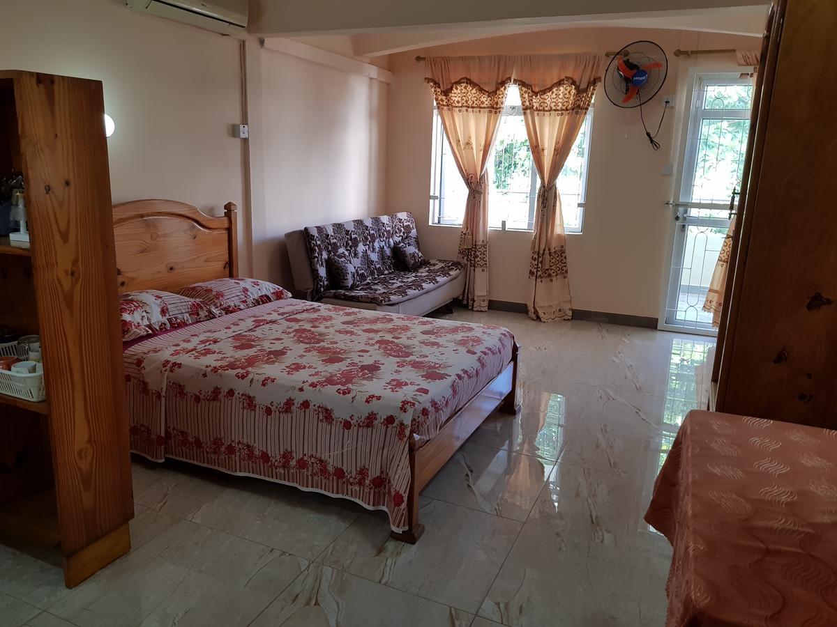 Pereybere Beach Apartments Ngoại thất bức ảnh